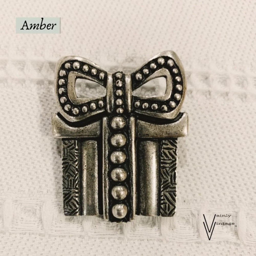 Vintage 70s Newpro Silver Tone Gift Box Brooch